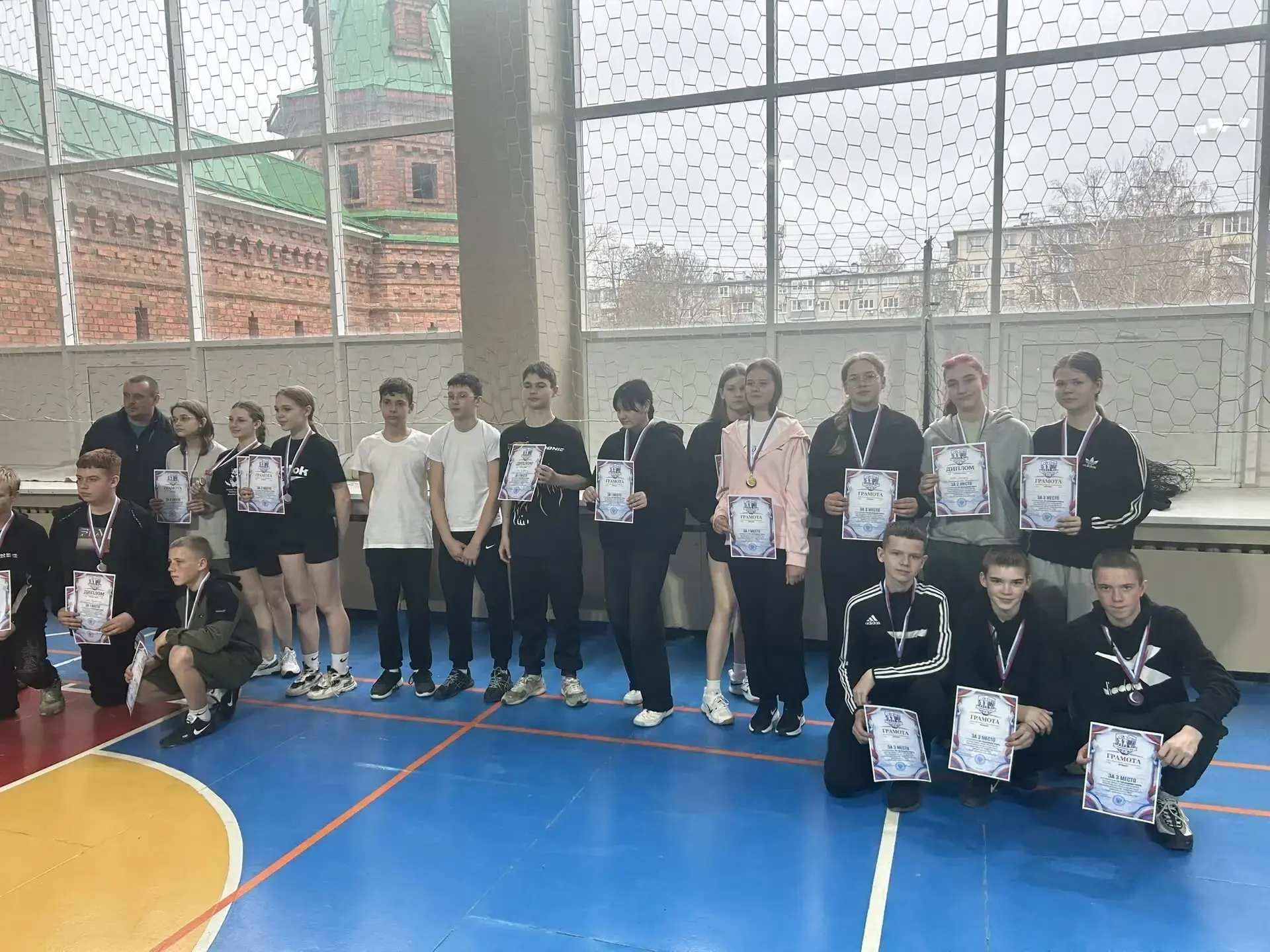 🥈 Сегодня сборная команда МБОУ «Комсомольская СОШ» заняла 2 место в соревнованиях по городошному спо