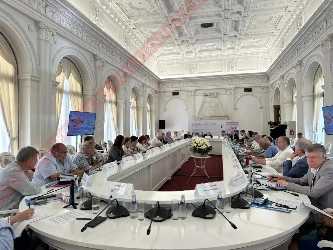 Продолжение
Чего тогда не понимали Олланды и Меркели? И до сих пор, может быть, не все на Западе пон
