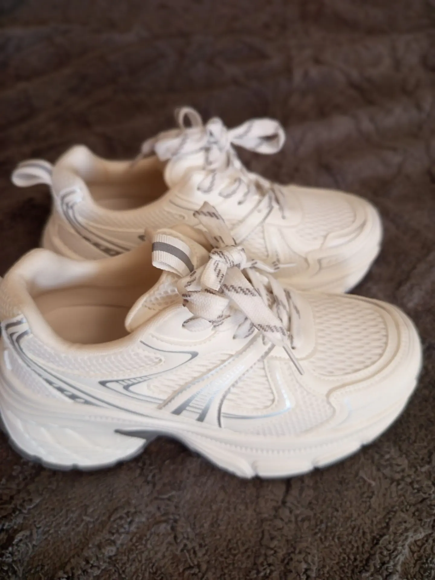 Новые кроссовки для девочки, 36р. Цена 1000₽. С. Веселое. 89674919195