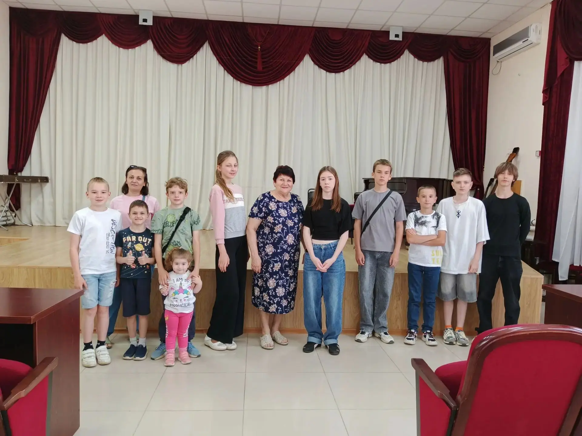БЕЗОПАСНОСТЬ И МУЗЫКА

🗣 В рамках летней площадки преподаватель Бабенко Наталия Николаевна провела 