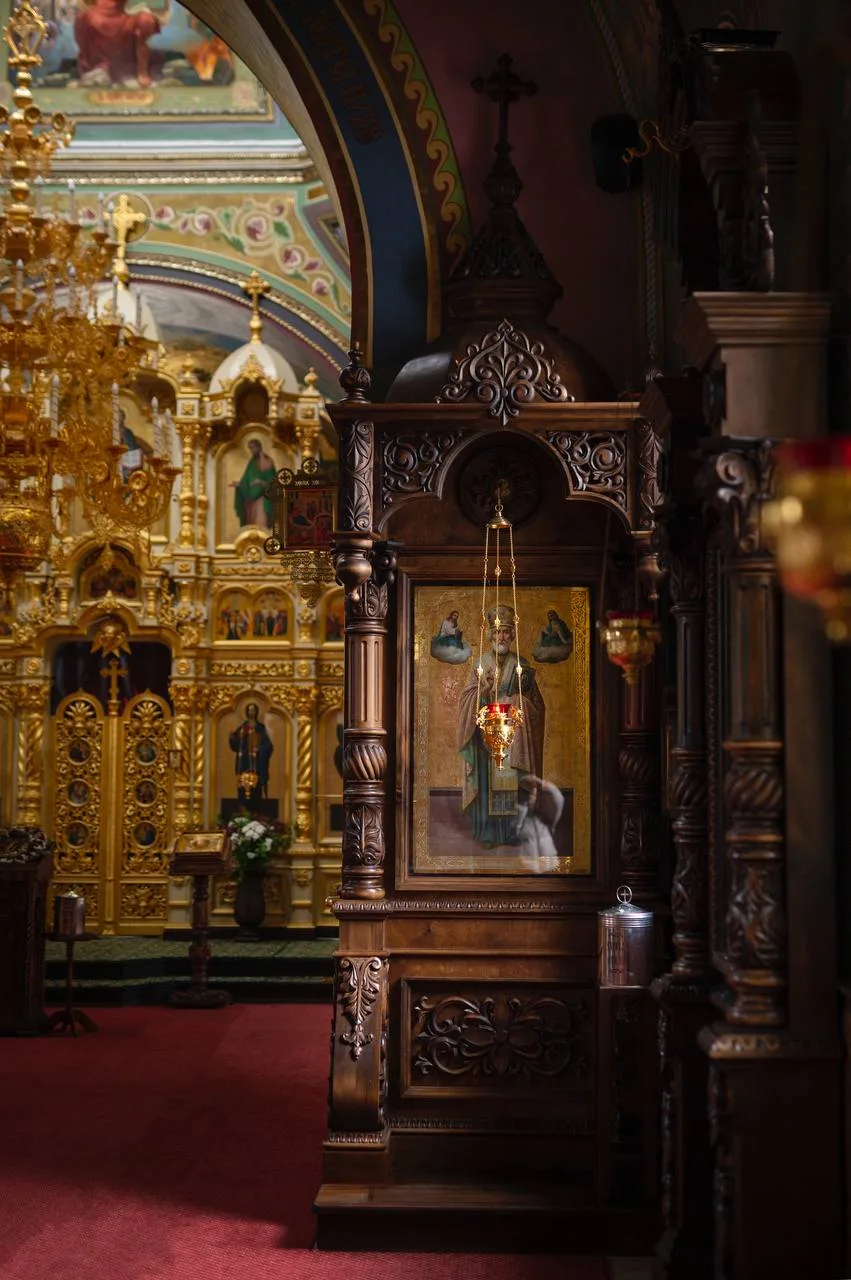 🕯Сегодня — Успение Пресвятой Богородицы, один из главных и светлых православных праздн...