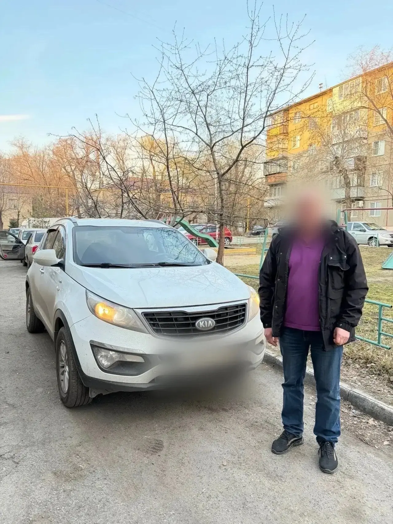 🚔 В Магнитогорске полиция вернула владельцам пять автомобилей, похищенных мошенником

Следователи м