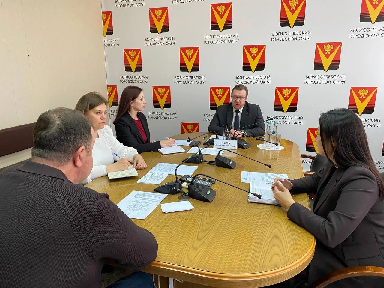 🤝 Глава Борисоглебского округа Александр Леонов провёл личный приём жителей.