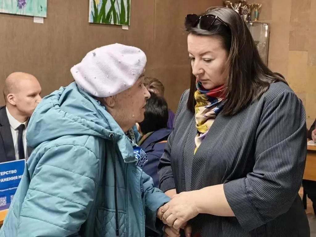 Сегодня приняла участие в Выездной Администрации в Доме детского творчества.