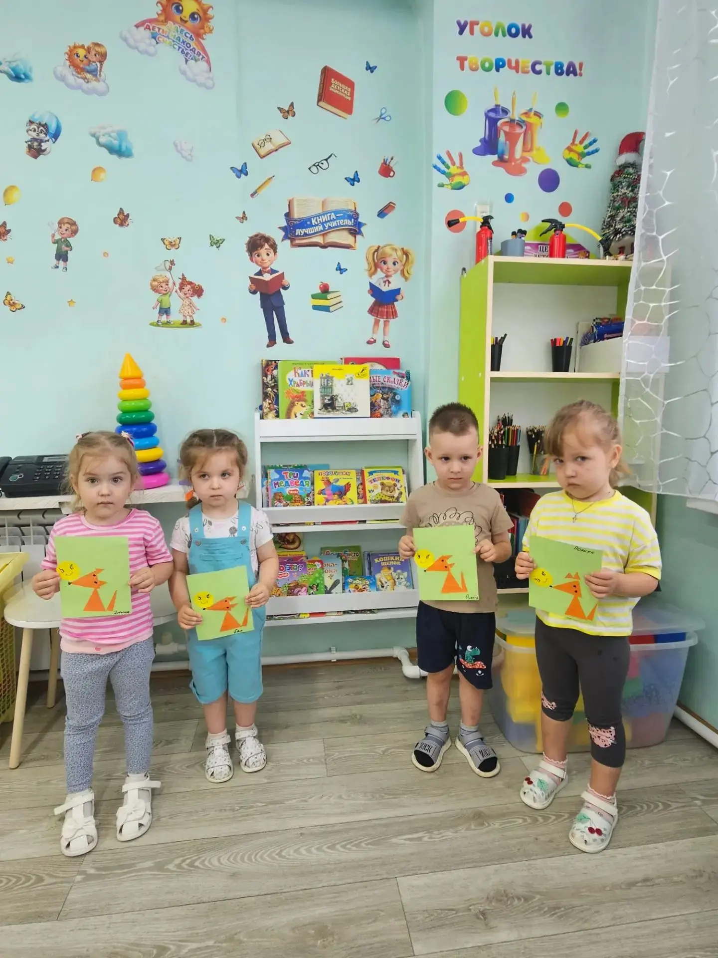 Тематическая неделя "По страницам детских книг"🌞🥰👫📙📘🐓🐈‍⬛
Воплощаем сказку в жизнь: Аппликации