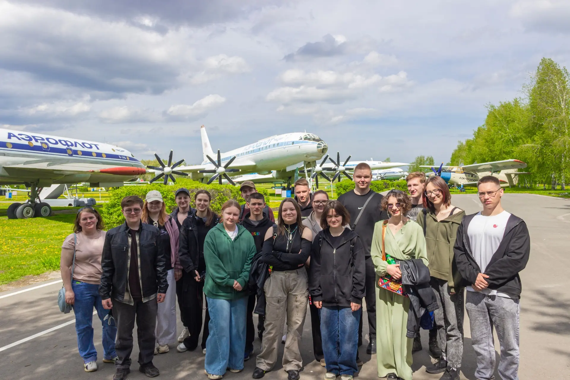 ✈️ Студенты самолетостроительного факультета в музее Гражданской авиации!