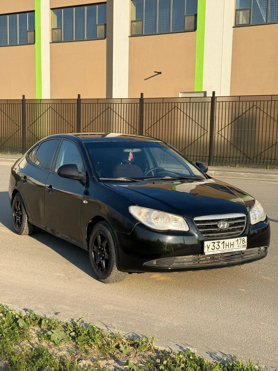 Продаю Hyundai Elantra 2008 года выпуска.