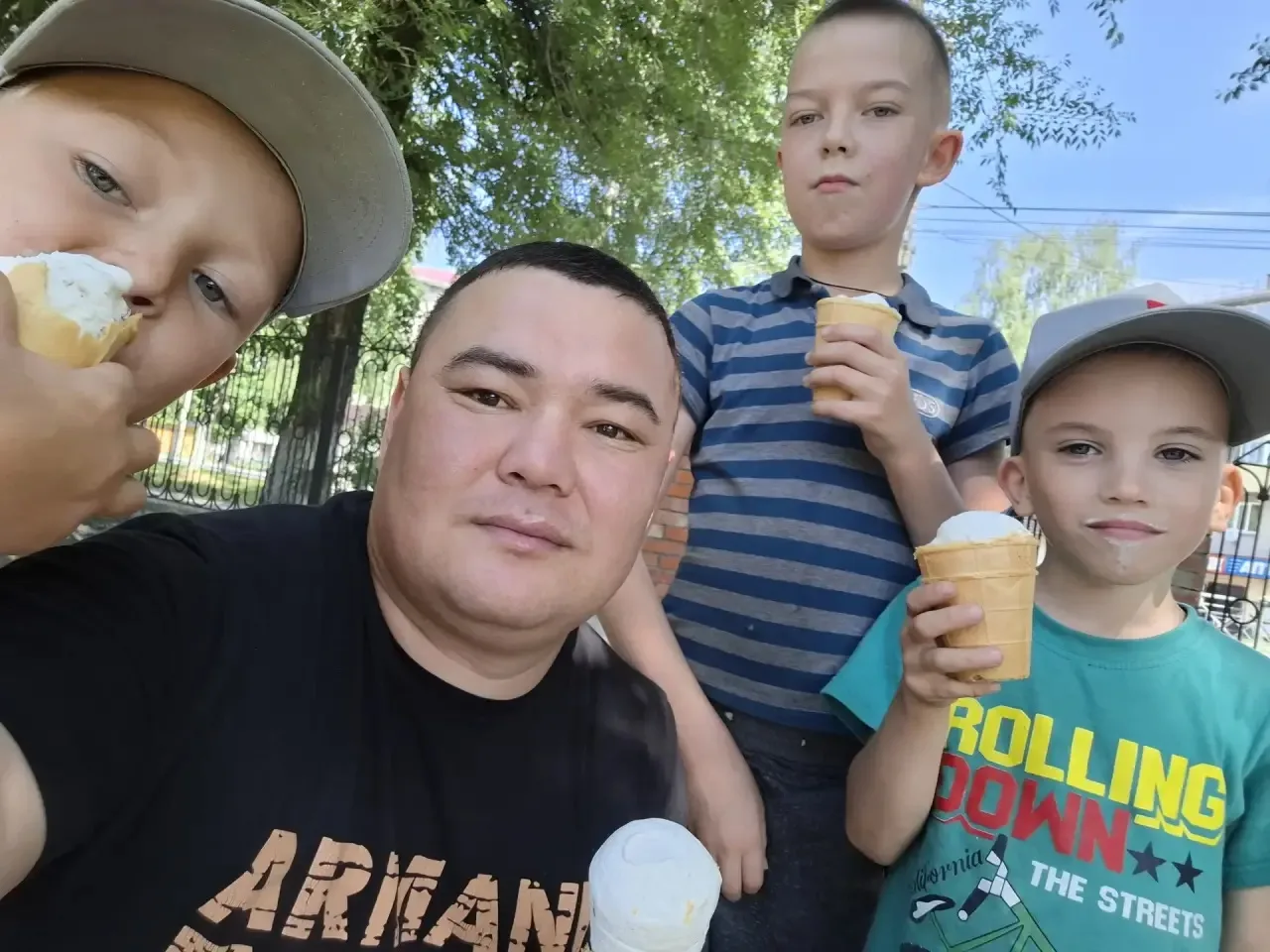 🇷🇺 Отмечаем День России прогулкой по родному городу 😎
