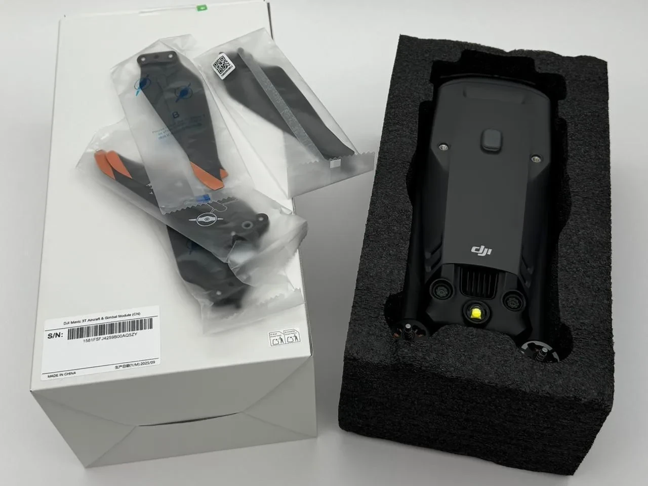 Квадрокоптер DJI Mavic 3T Thermal (с тепловизором) в комплектации «тушка»