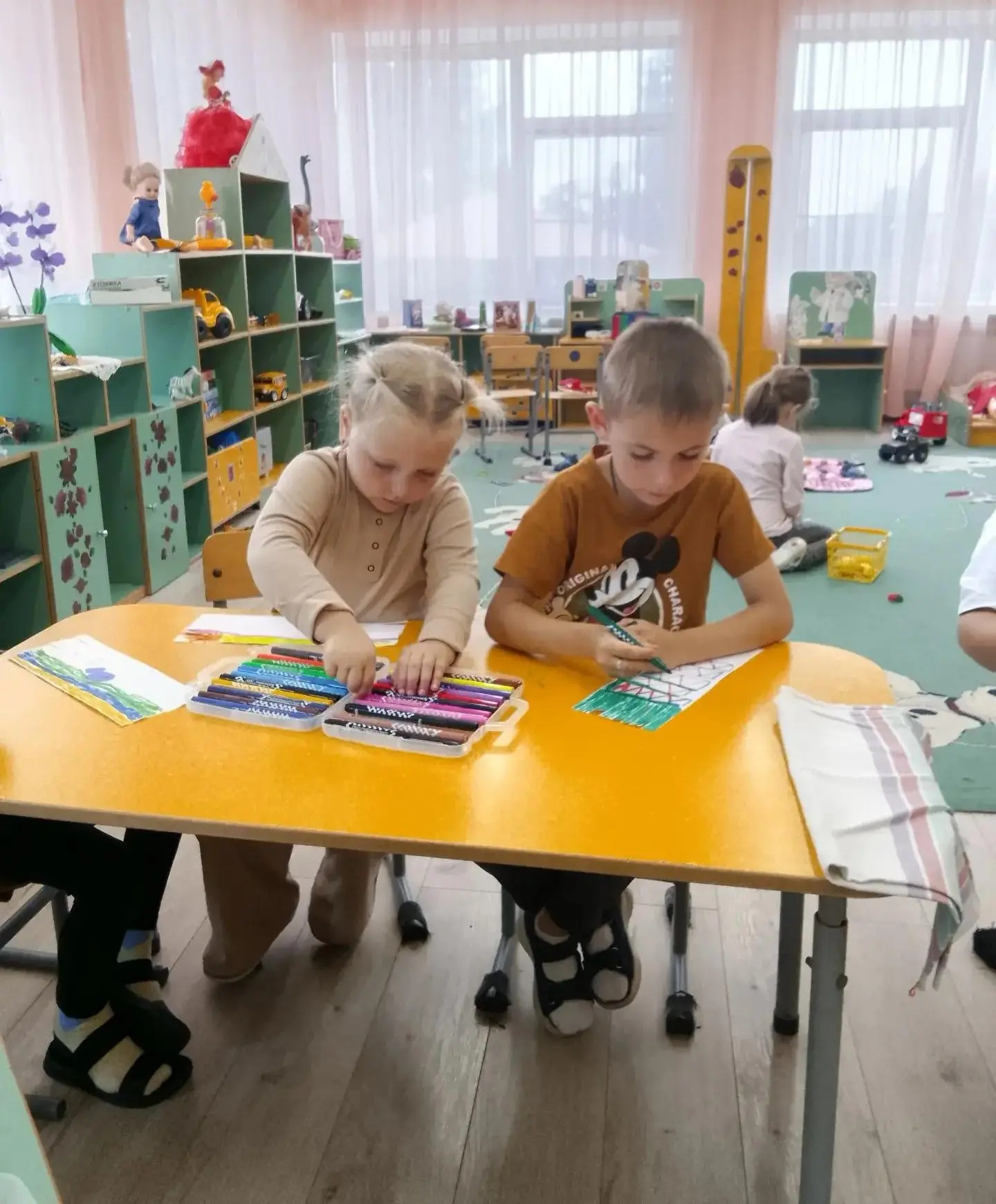 🎨 Рисуем полотенца — учимся заботиться о здоровье!
В рамках тематической недели «За здоровьем мы сл