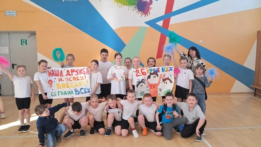 Спешим поделиться яркими новостями! В нашей школе прошли соревнования по игре «Снайпер».   На площад