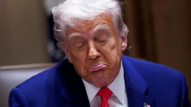 Трамп еще не подтвердил свое участие в саммите АТЭС в Китае.