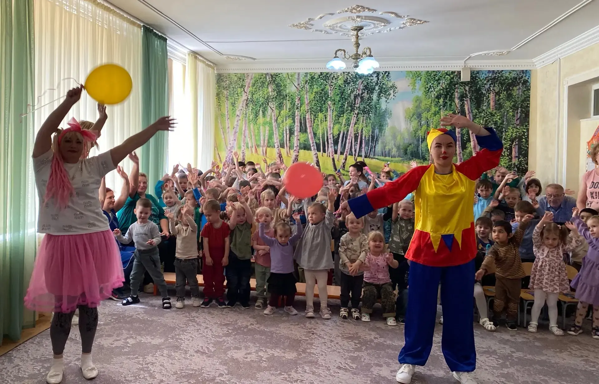 1 июня в нашем детском саду царила по‑настоящему праздничная атмосфера: мы ярко и весело отметили Ме