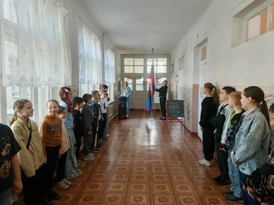 🎈🌊 Открытие школьного лагеря "ОСТРОВОК":
Начало незабываемого лета! 🌊🎈
Сегодня, 2 июня 2026 года