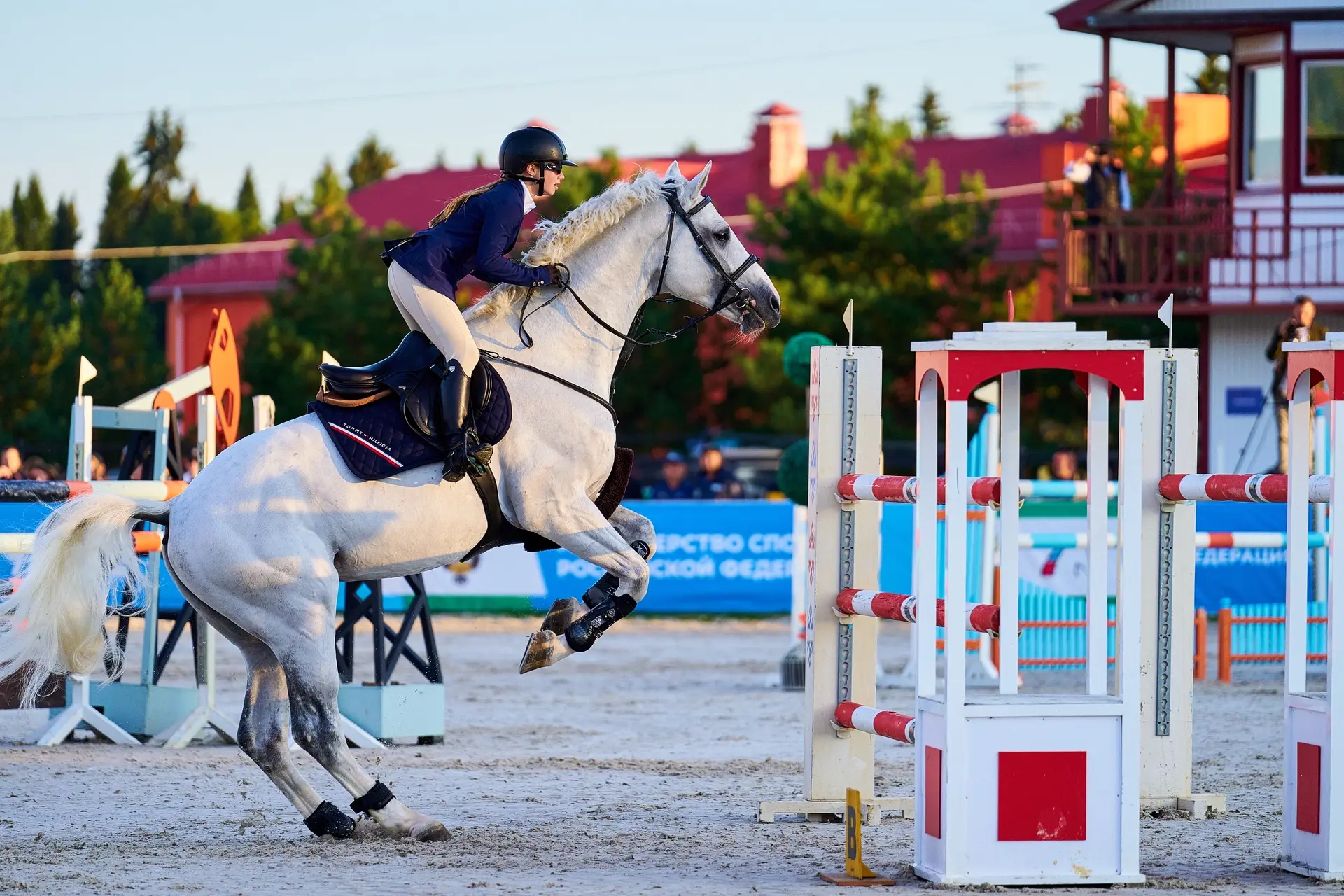 Кубок Губернатора Югры по конкуру соберет более 150 спортсменов 🏇🏿