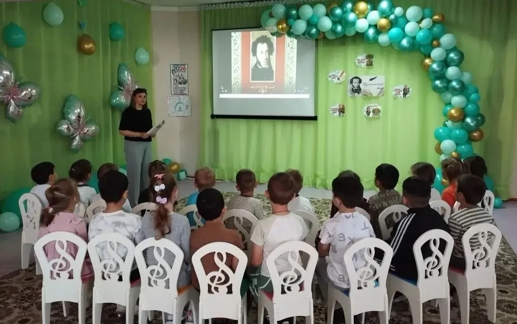 💫 Пушкинский день: сказка оживает! 💫

Сегодня мы не просто читали и смотрели — мы погрузились в ми