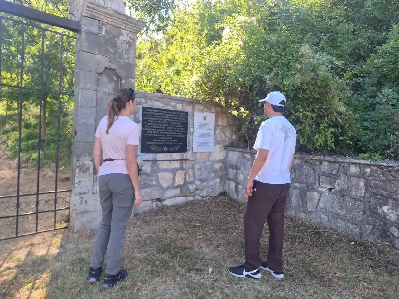 Генеральный директор посетил комплекс памятников.