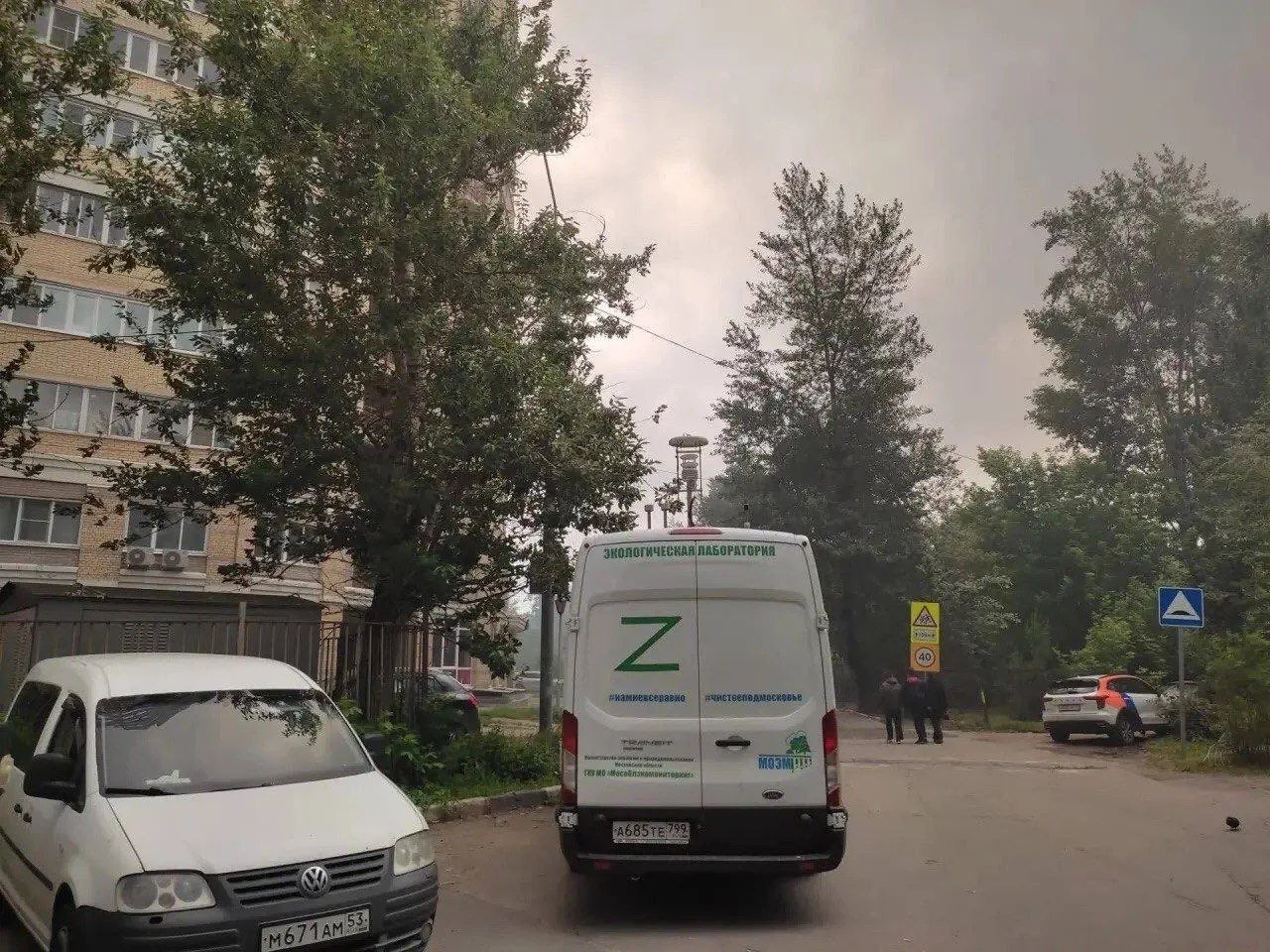 Специалисты замерили уровень вредных веществ в жилых кварталах