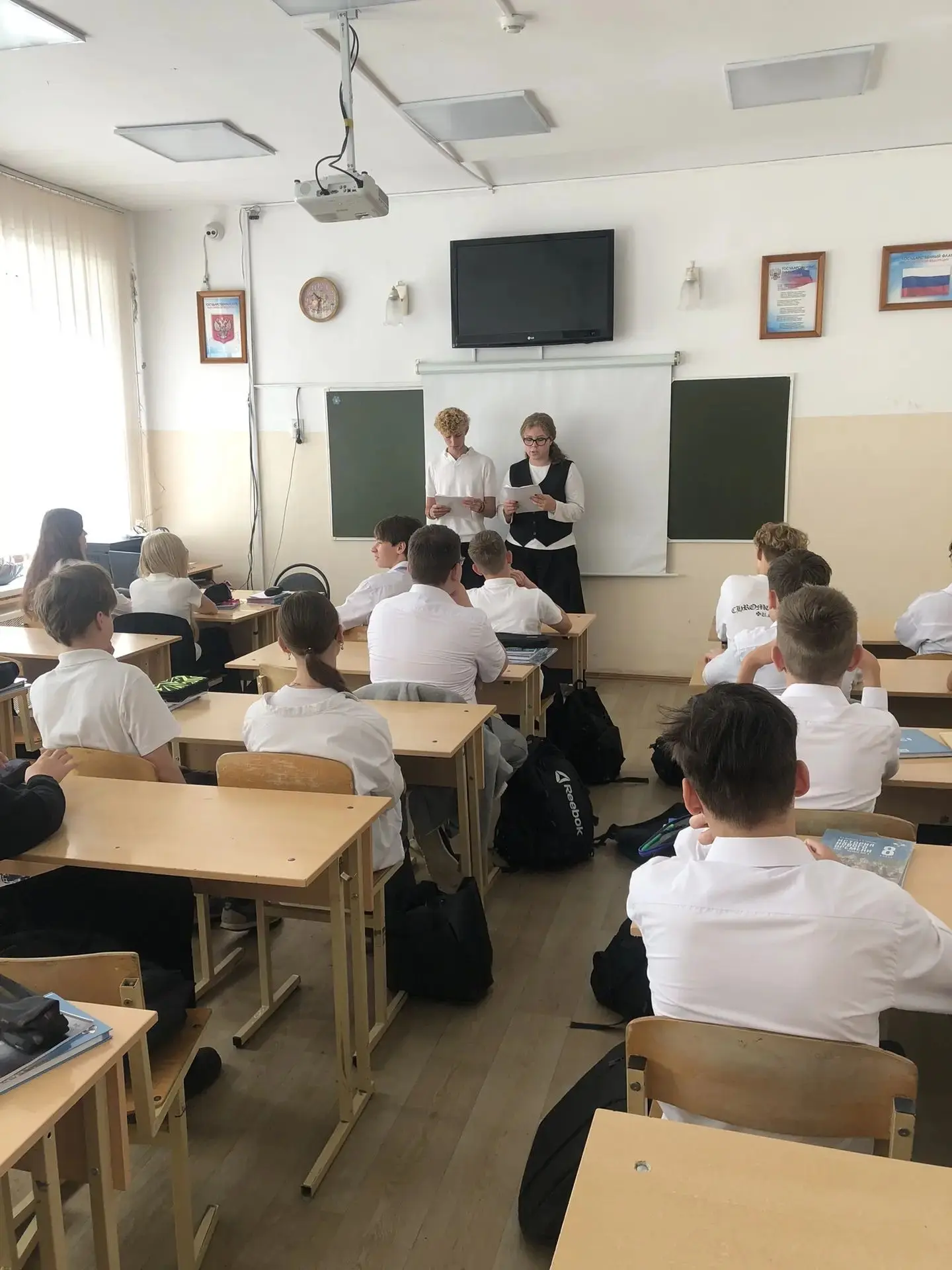 💪 Когда сверстники говорят — их точно слушают!