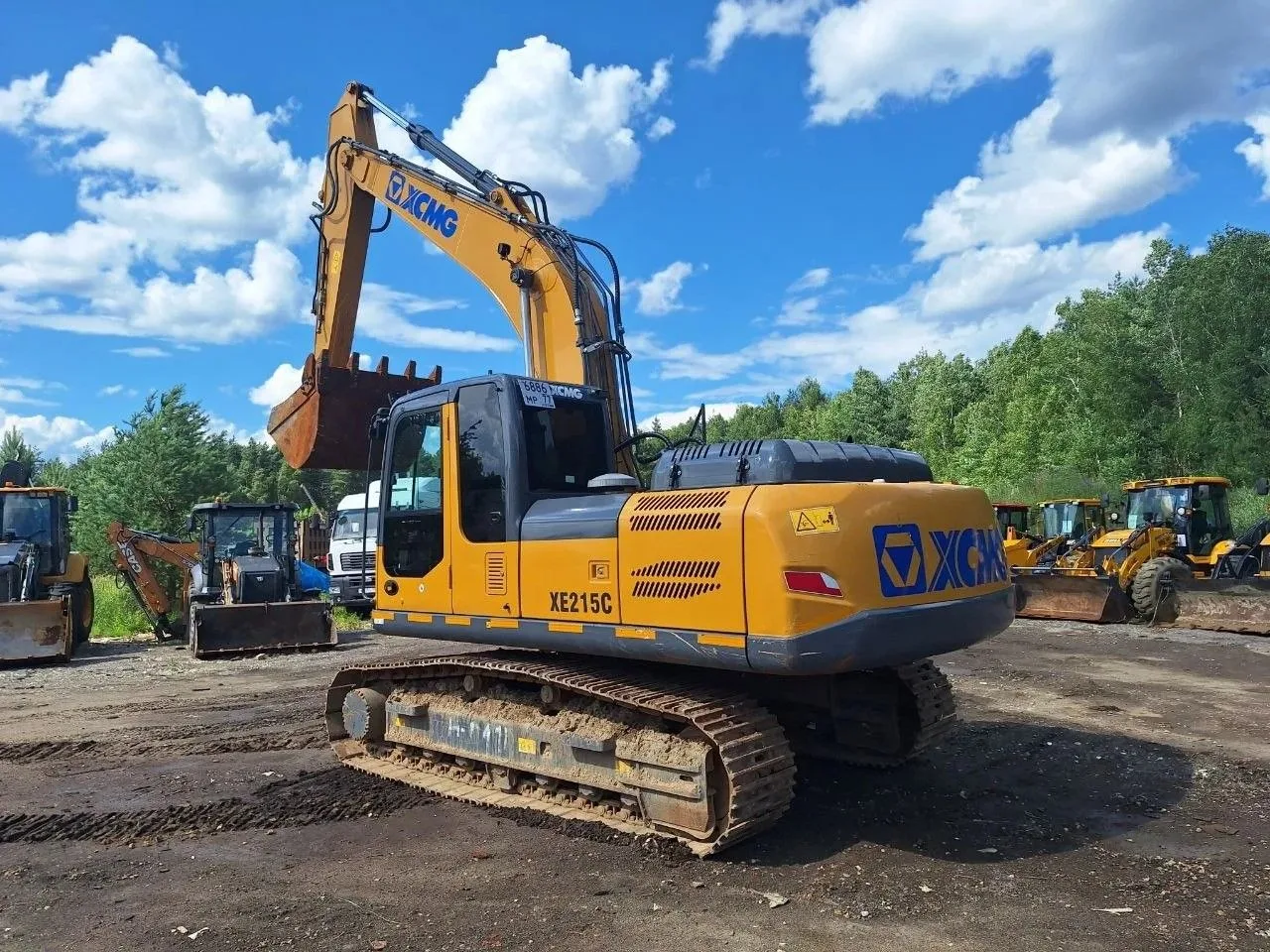 XCMG Гусеничный экскаватор XE215C