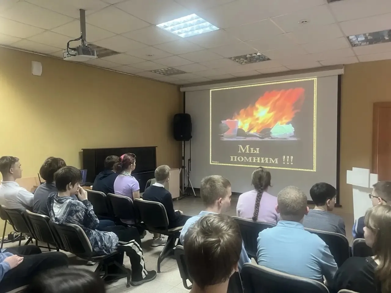 🇷🇺19 мая обучающиеся школы посетили Курский литературный музей, где для них прошел ур...