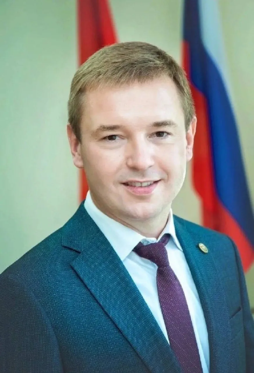 Поздравляем с днем рождения Главу Бугуруслана Дмитрия Дьяченко!
