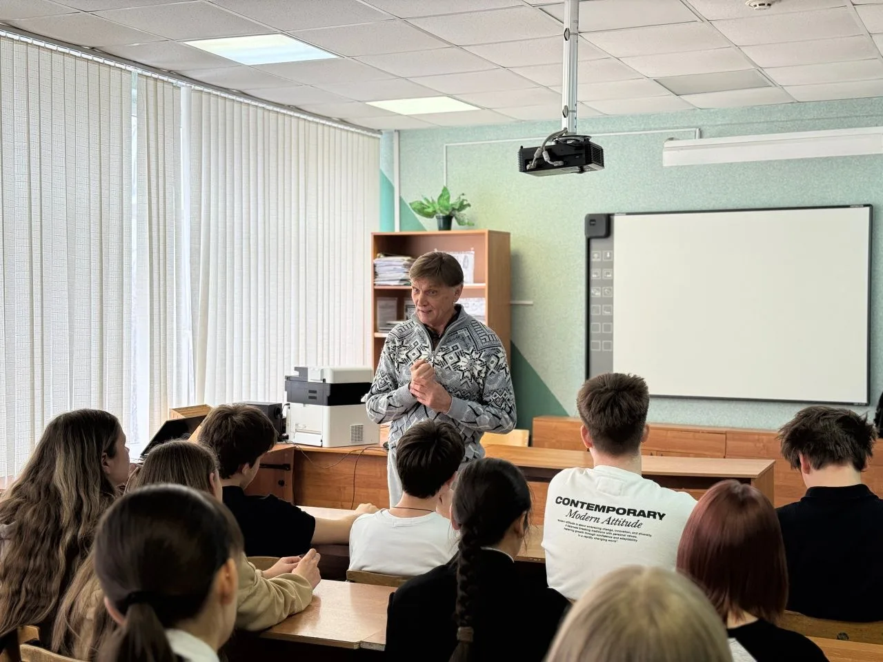 У нас в гостях-  Юрий Юрьевич Белянин — врач-психиатр, нарколог, заведующий Наркологическим диспансе