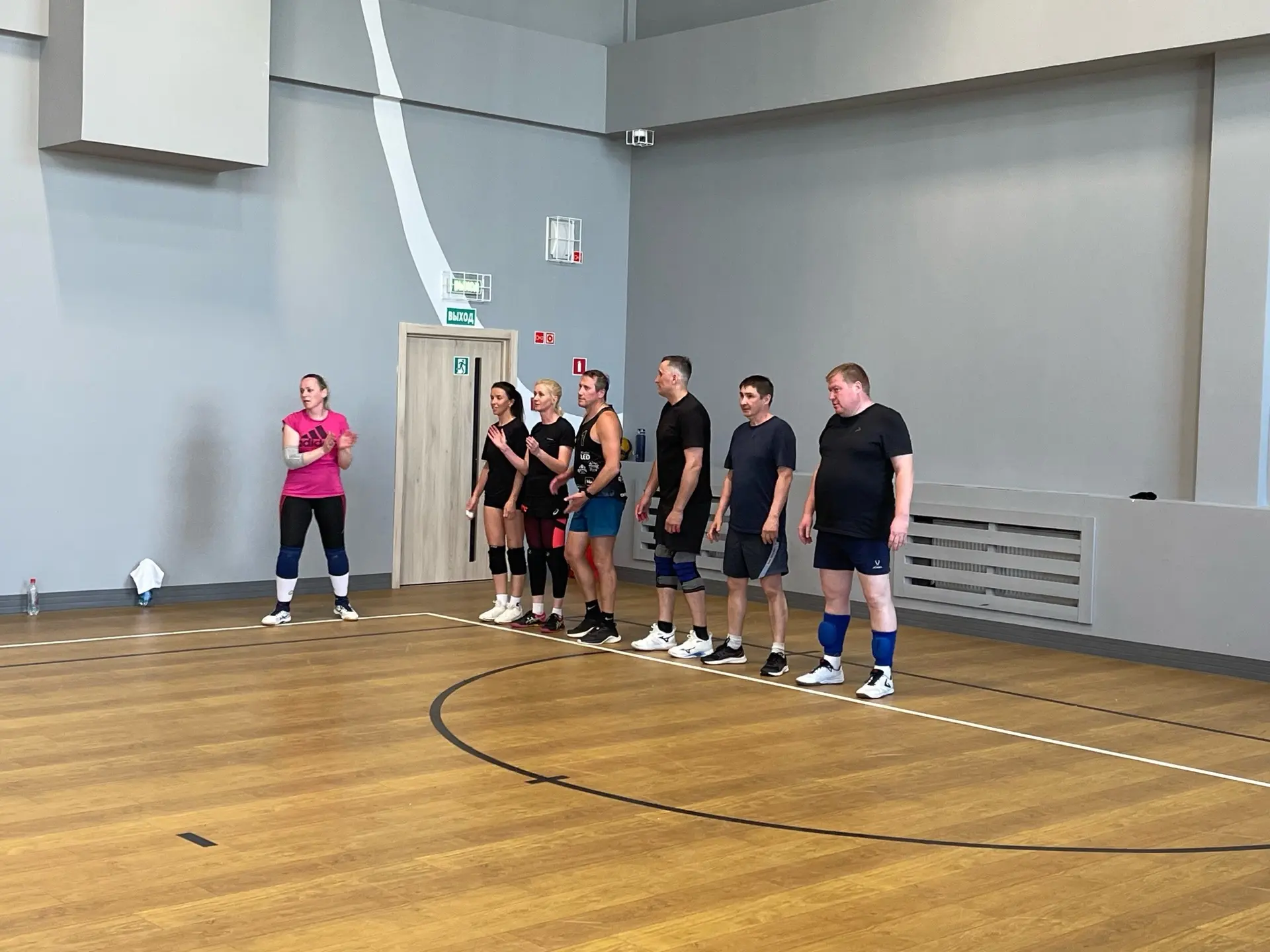 🏆 Наши родители — в деле! 🏐  С гордостью сообщаем: родители нашей школы приняли участие в долгожданн
