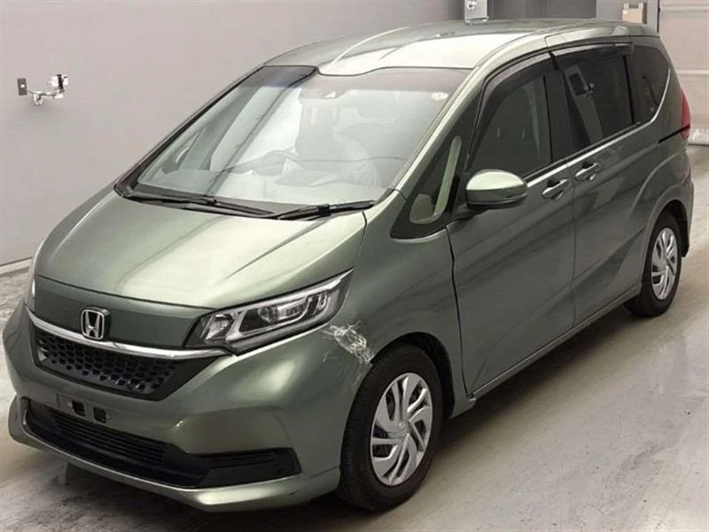 HONDA FREED PLUS
