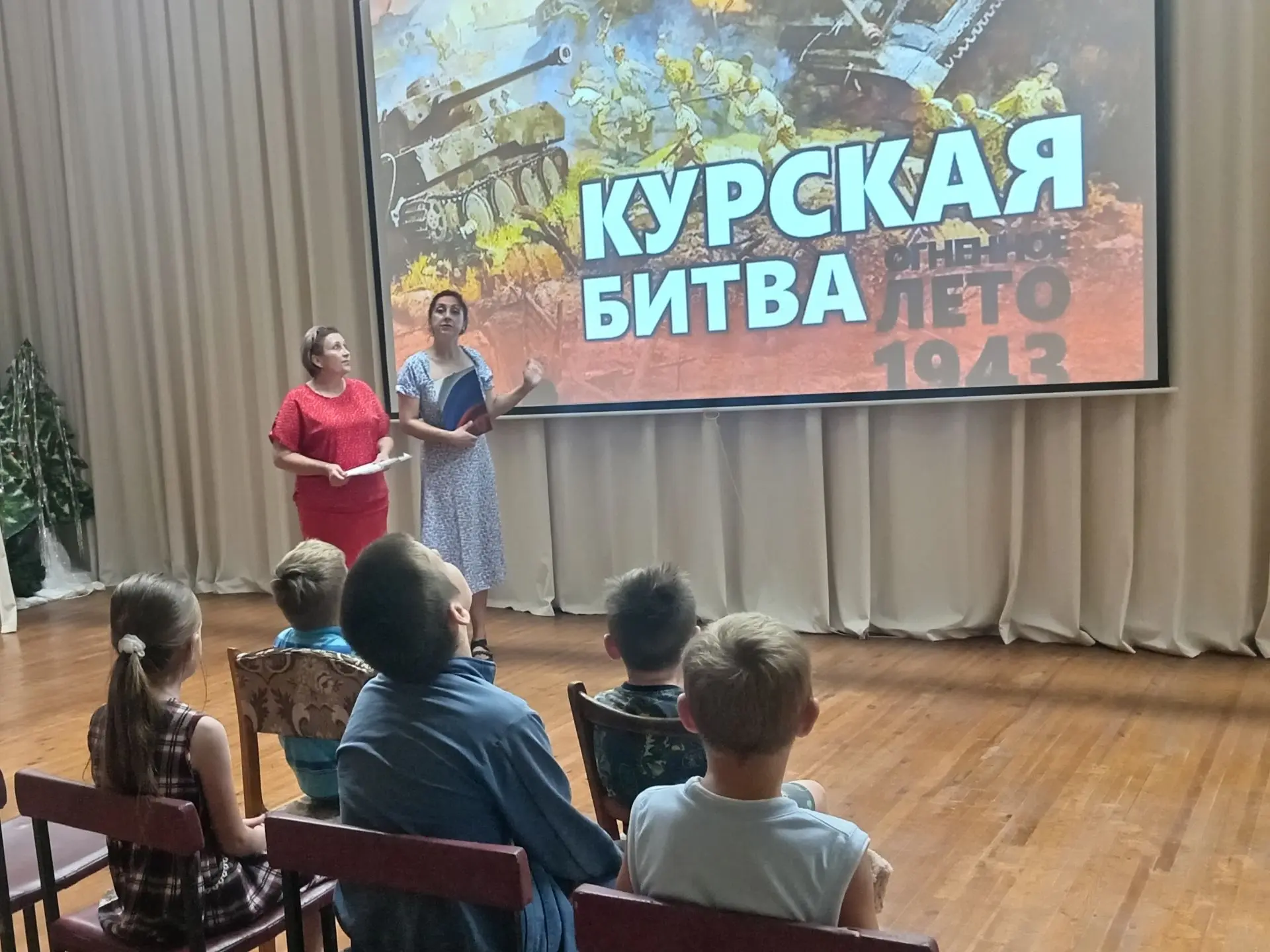 Работники дома культуры и библиотеки