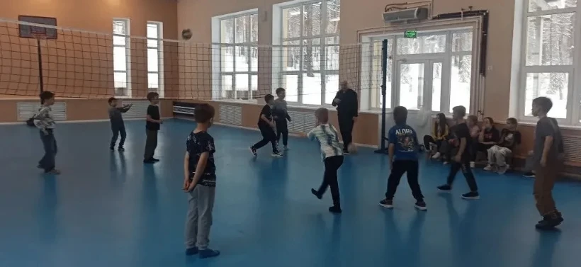👋 Всем привет от 2 А из Лесной школы! 🏫🌲Мы тут не скучаем, а проходим ускоренный курс по счастью! На