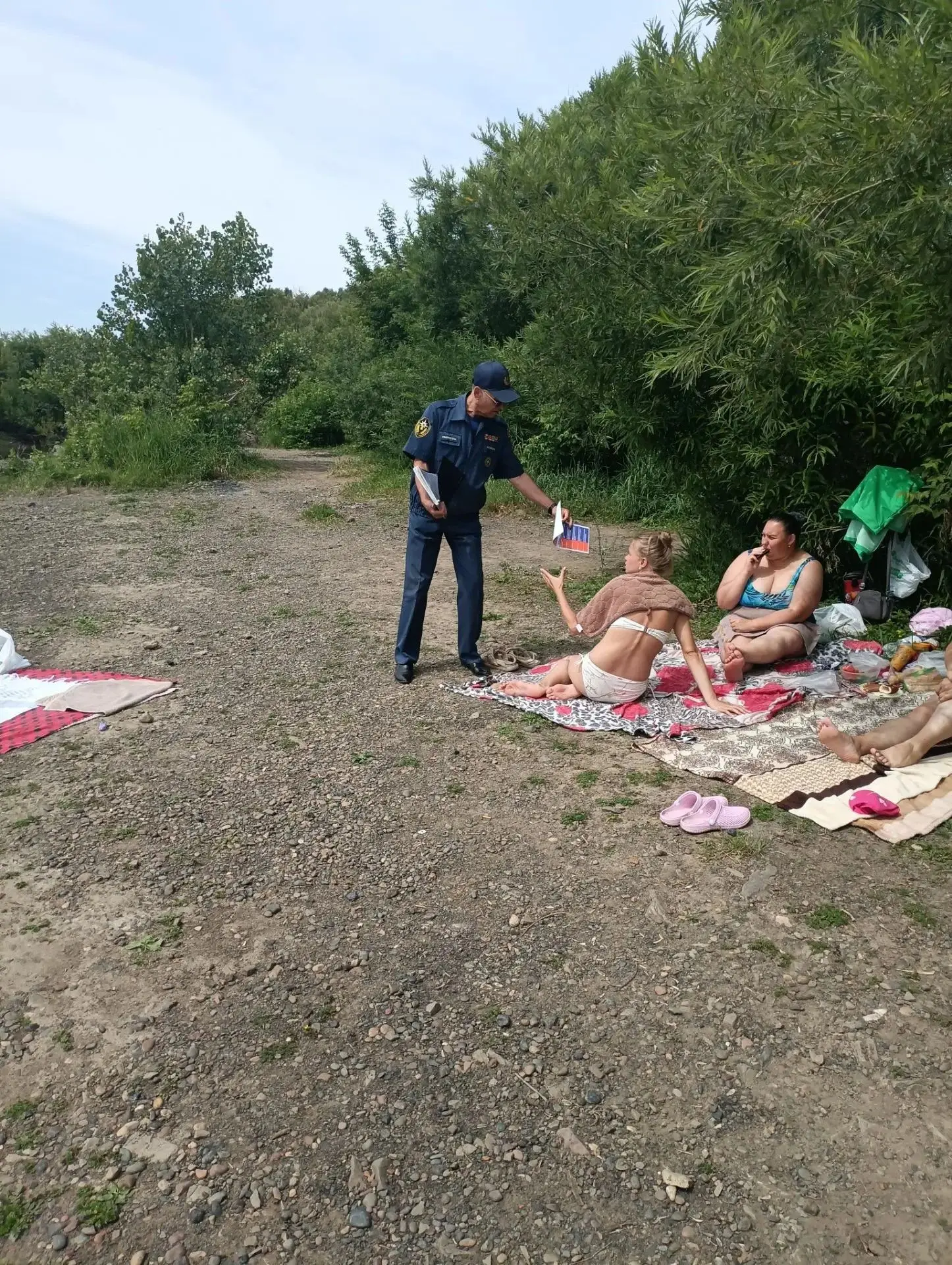 🔹В Кировском районе на р. Томь главный специалист Управления по делам ГОЧС осуществил ...