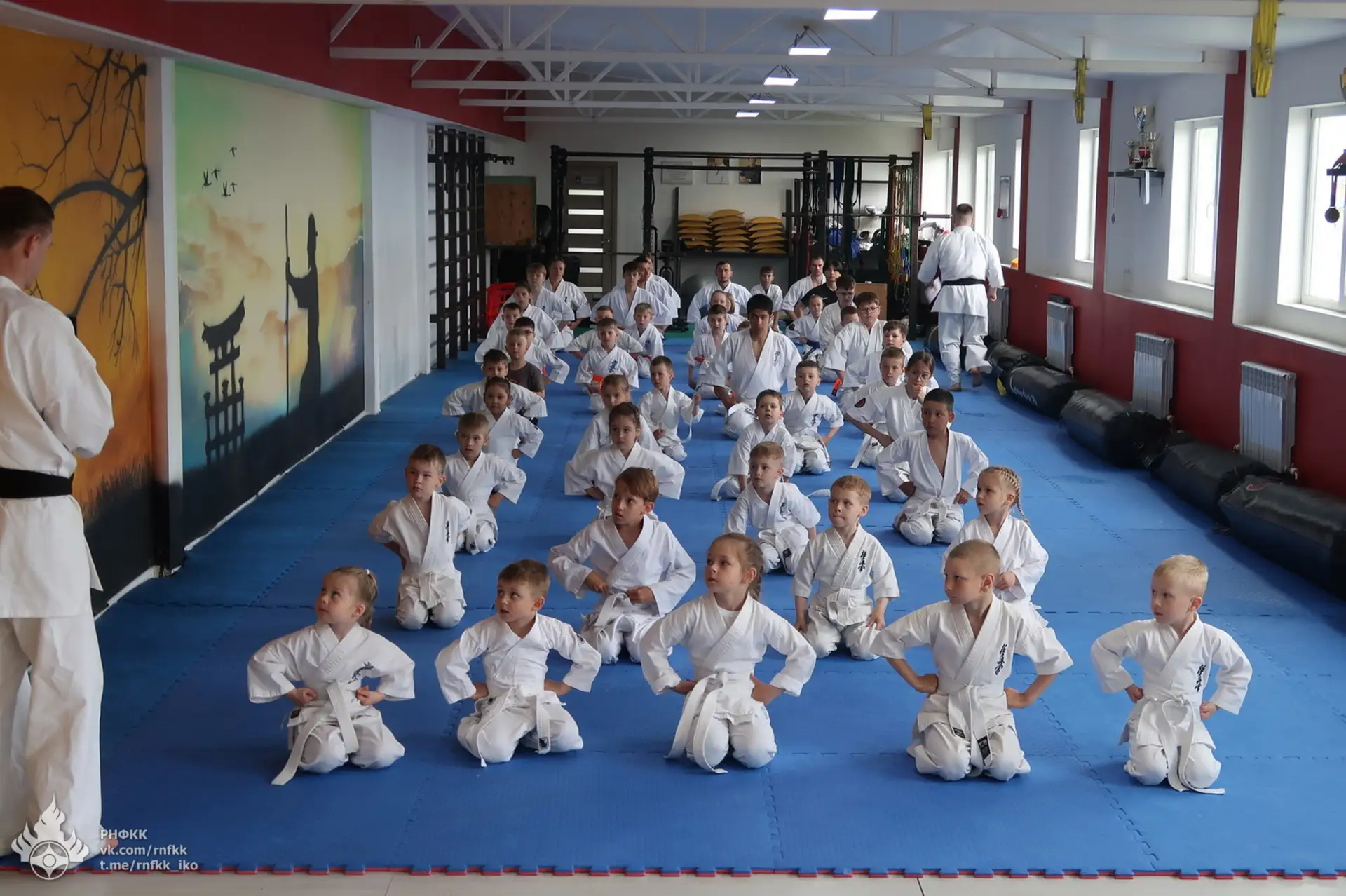 Кю-тест в СК "SakhKyokushin", г. Корсаков
21 июня 2026
бранч чиф - сэнсей Никита Шимко

@rnfkk Росси