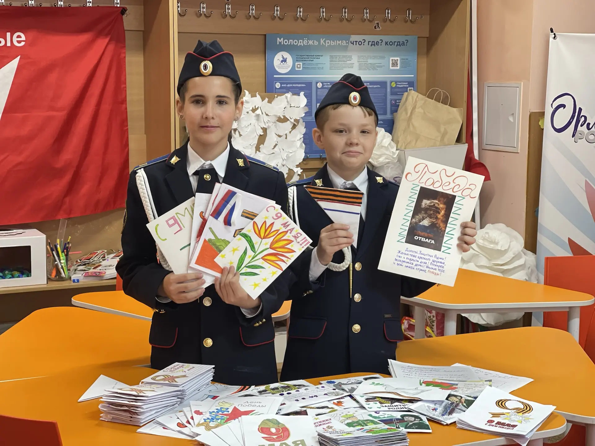 ✂️ В преддверии Великого праздника — Дня Победы — прошли увлекательные мастер-классы по изготовлению