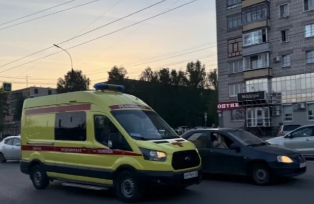Шесть человек погибли в результате ракетной атаки на предприятие в Кирове, сообщил в св...