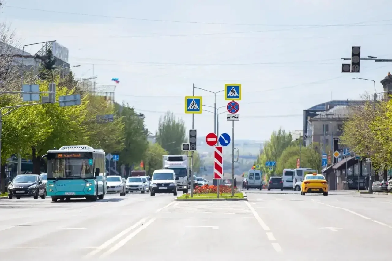 🛣 Более 25 км дорог отремонтируют в Луганске