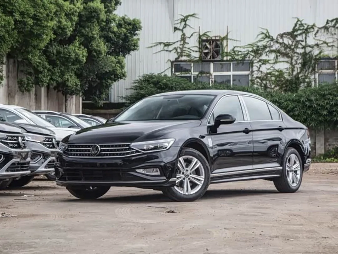 🔴Новый Volkswagen Magotan 280TSI (он же VW PASSAT)
1.4л, 150 л.с, турбо, передний привод, автомат(D