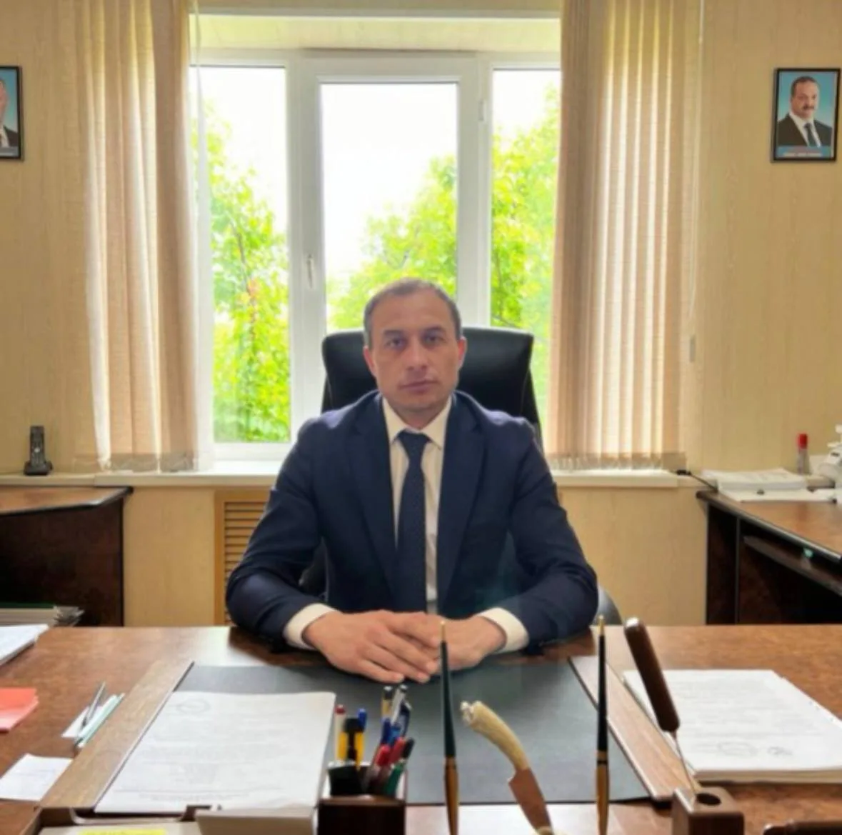 Дорогие выпускники, уважаемые педагоги и родители!

Сегодня для тысяч школьников нашего района звучи