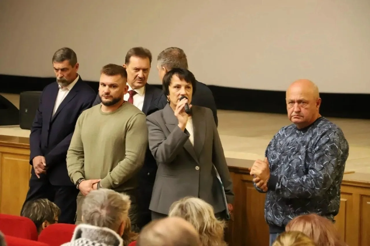В трёх сёлах Белгородского округа могут заморозить плату за ЖКХ и капремонт.