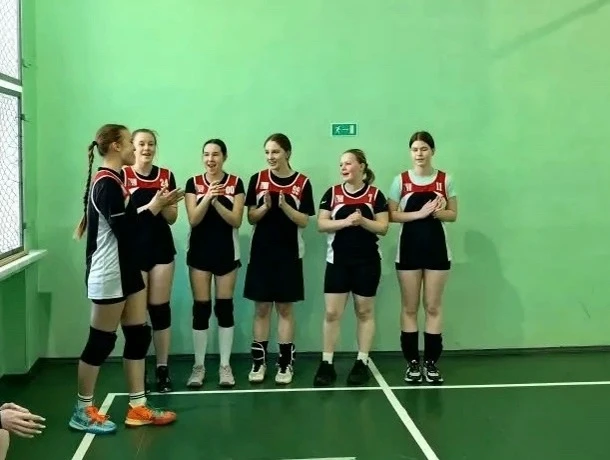 🏆Новости спорта. Успех в волейболе🏆  🥇На спартакиаде по волейболу среди общеобразовательных организа