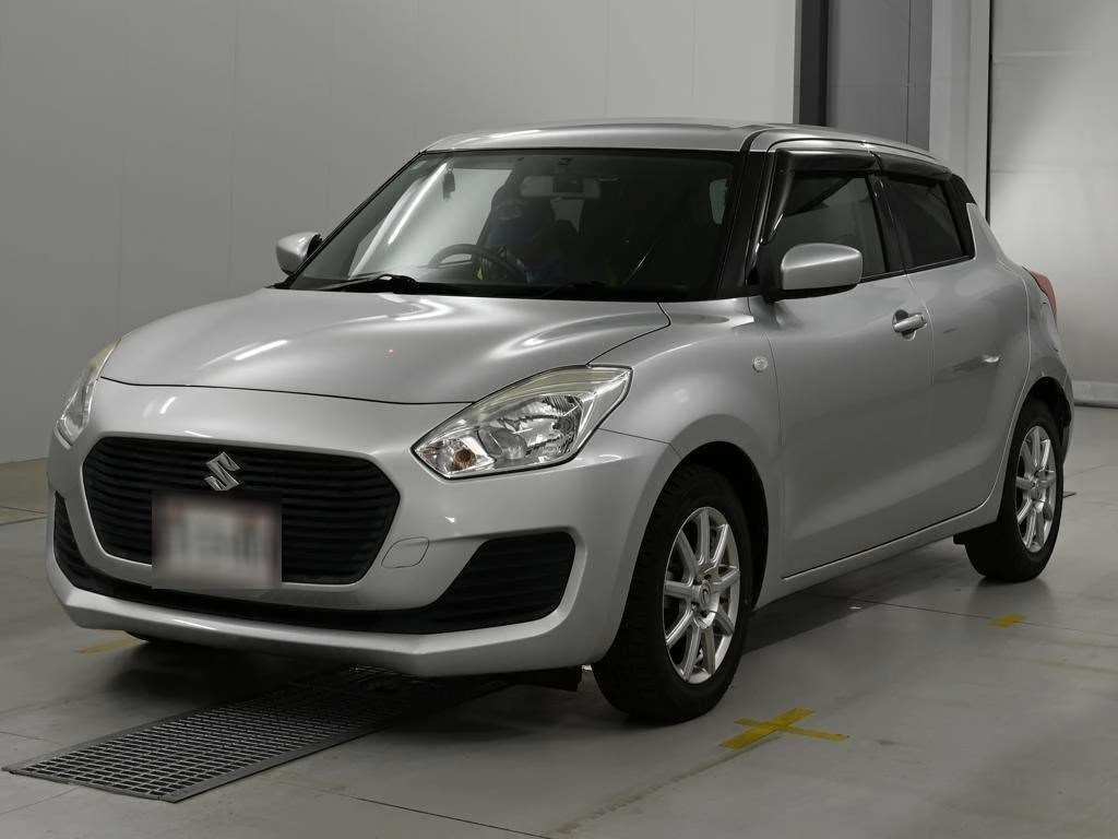 SUZUKI SWIFT 2018 года