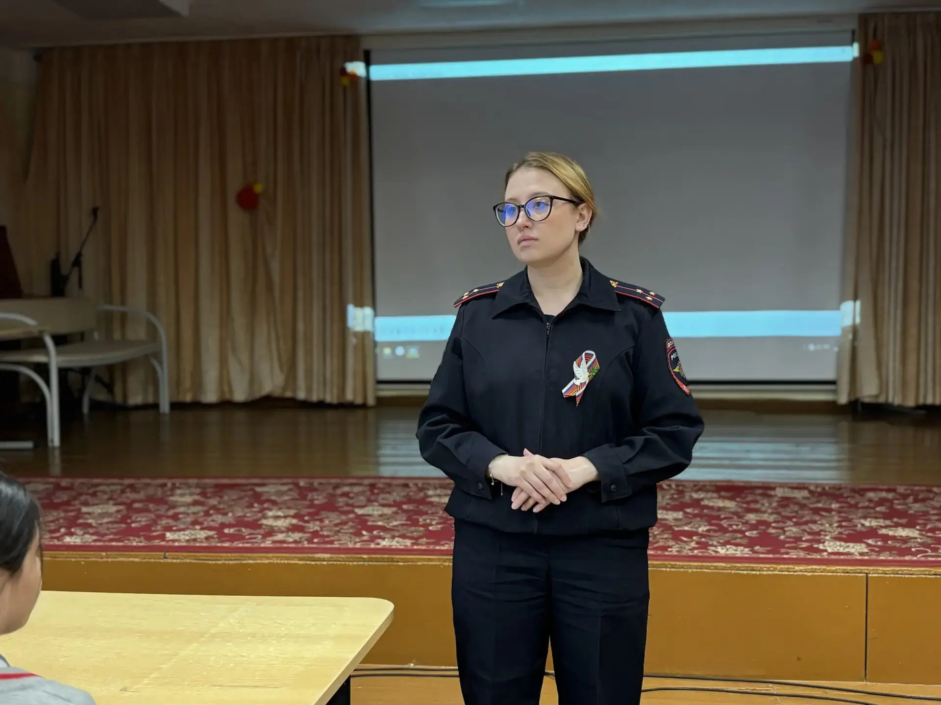 📍Сегодня в нашей школе прошла важная встреча учащихся с инспектором по делам несовершеннолетних Буру