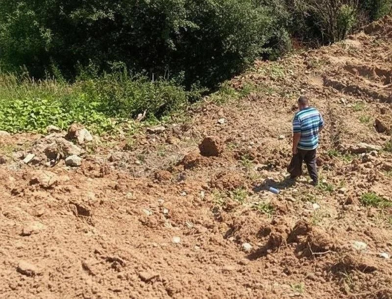 🏚 В Химках суд обязал хозяйку участка у деревни Чёрная Грязь ликвидировать свалку.