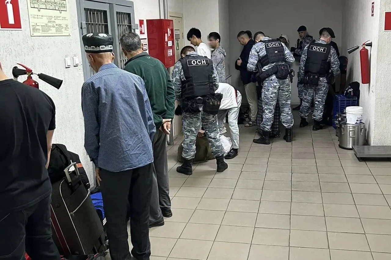 ❗За неделю из Челябинской области принудительно выслали 26 иностранных граждан-нарушителей