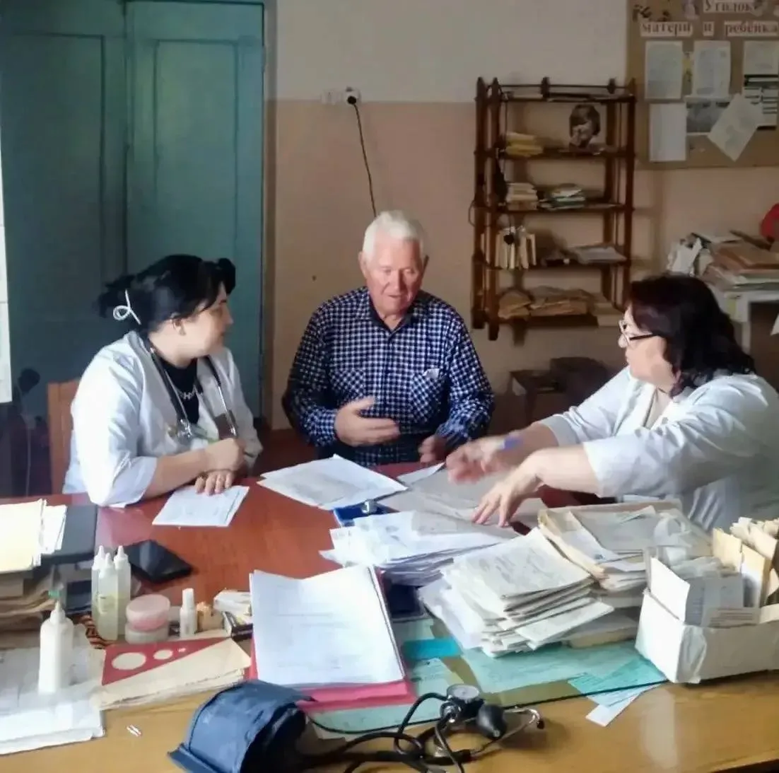 🔶 Мобильные медбригады продолжают обследовать жителей Ливенского района

В июле специалисты Ливенск