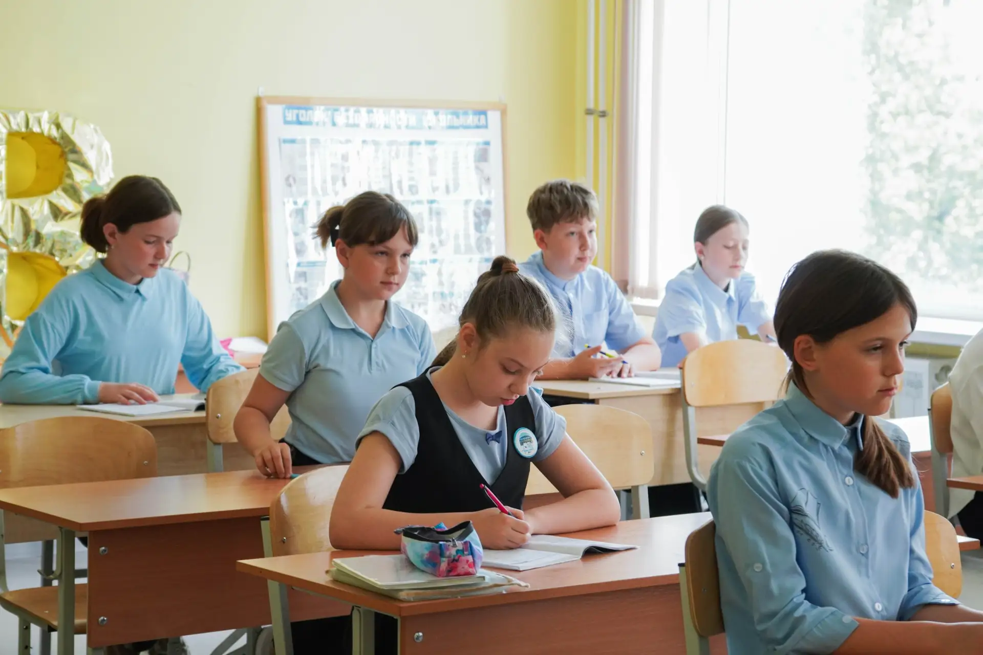 В преддверии последнего звонка побывали в школе №15 🏫📸