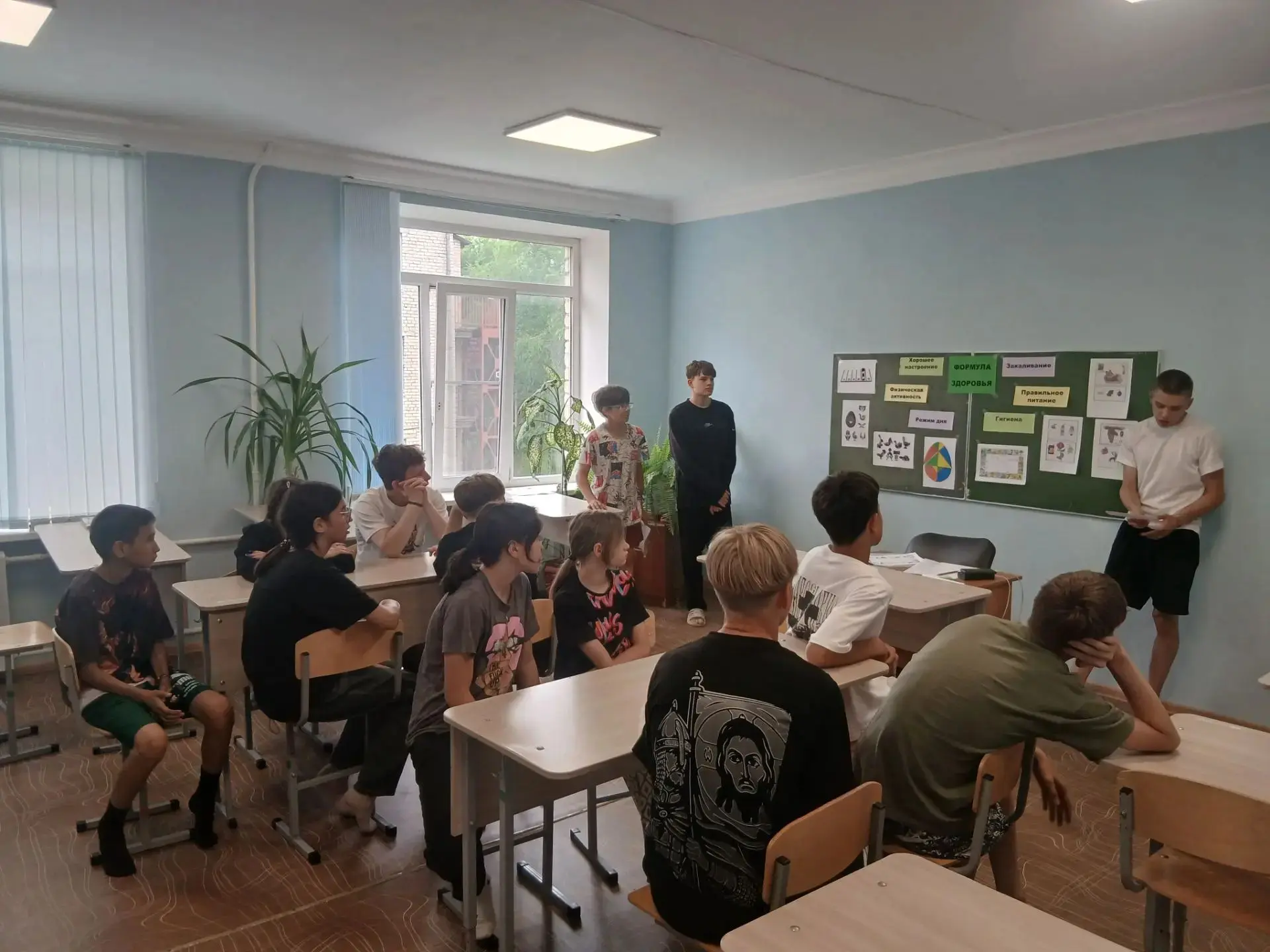 В семье №2 состоялся увлекательный турнир под названием «Веселые головоломки: формула здоровья».

Ре