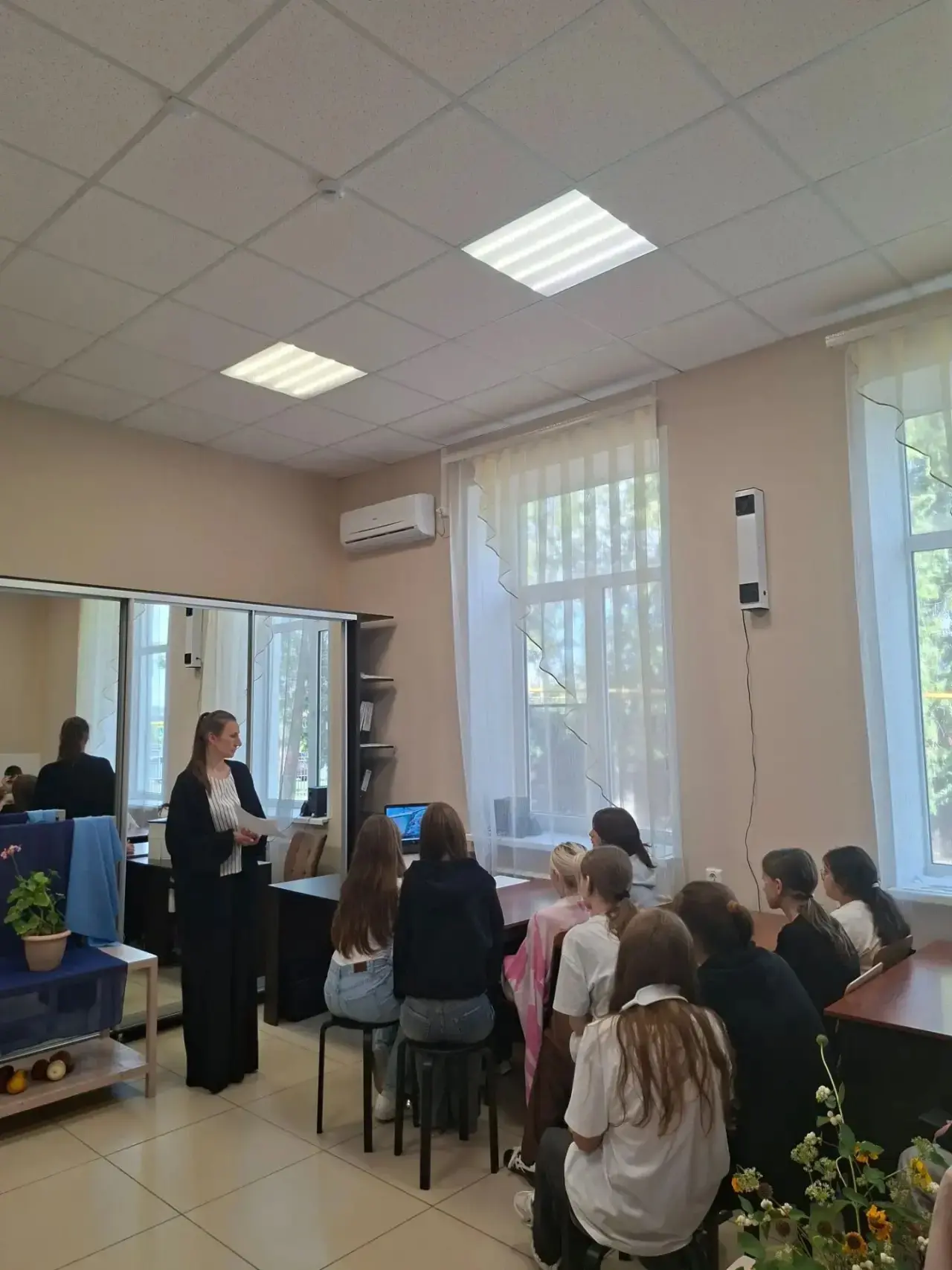 7 сентября в Детской художественной школе станицы новопокровской прошёл тематический кл...