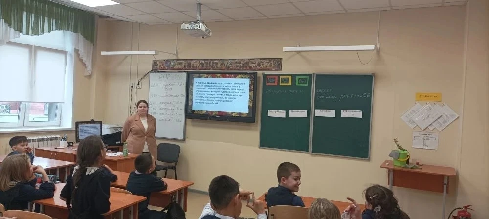 🦅 Наши «Орлята»: храним память, чтим традиции, помогаем своим!  Прошедшая неделя для наших младших к