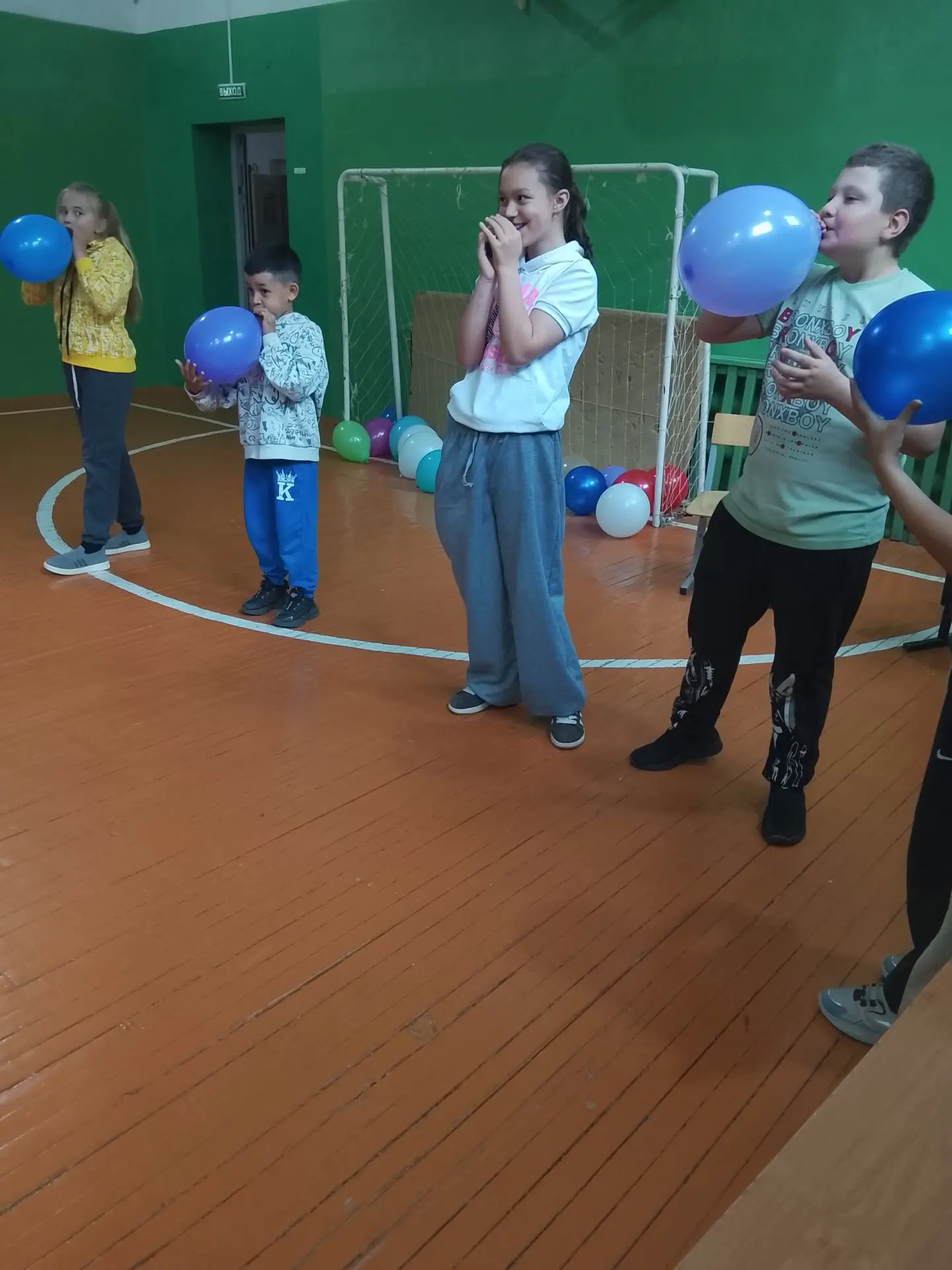 18 июня Авдотьинский Дом культуры провел познавательно-игровую программу "Праздник воздушных шаров"в